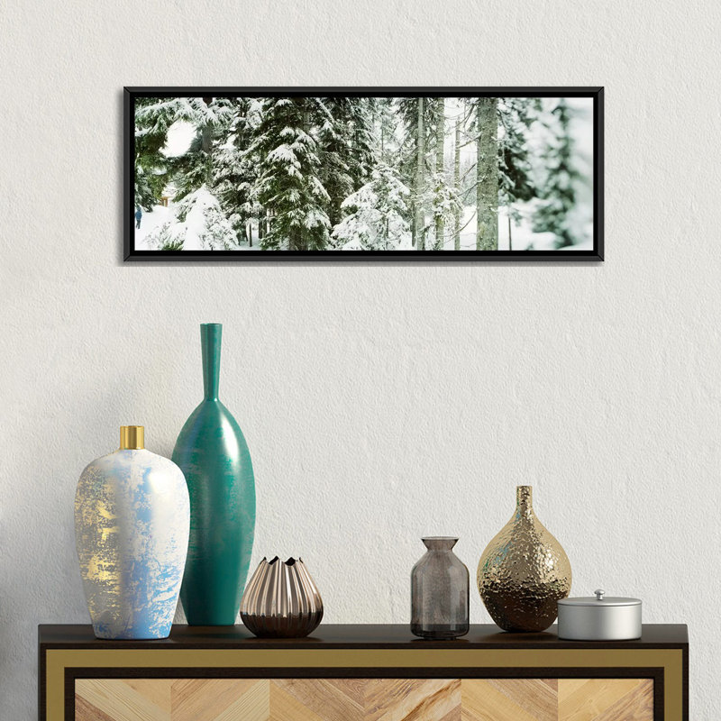 « stevensing », reproduction de photo sur toile en vert et blanc, recouvert de neige à l’passe, H 12 po x l 36 po x P 1,5 po