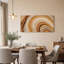 Couches de grès courbées sur toile brune et beige-671515775
