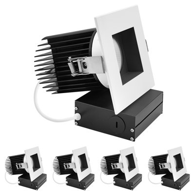 Éclairage encastré à DEL 4 po Luxrite, 5 lumières à DEL, 38 ° C, 22 W, 1700LM, garniture de cloison carrée noire et blanche interchangeable, à intensité variable, paquet de 4