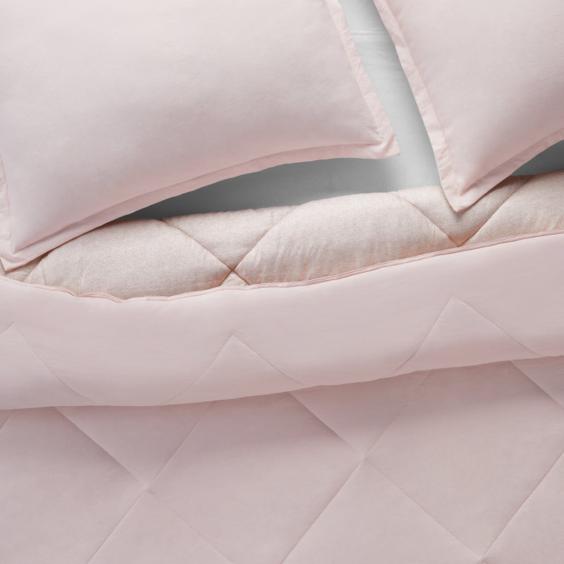 Serta Supersoft Cooling Bed Set, Reversible Bedding Comforter and Solid Sheet Set, Queen, Dusty Pink