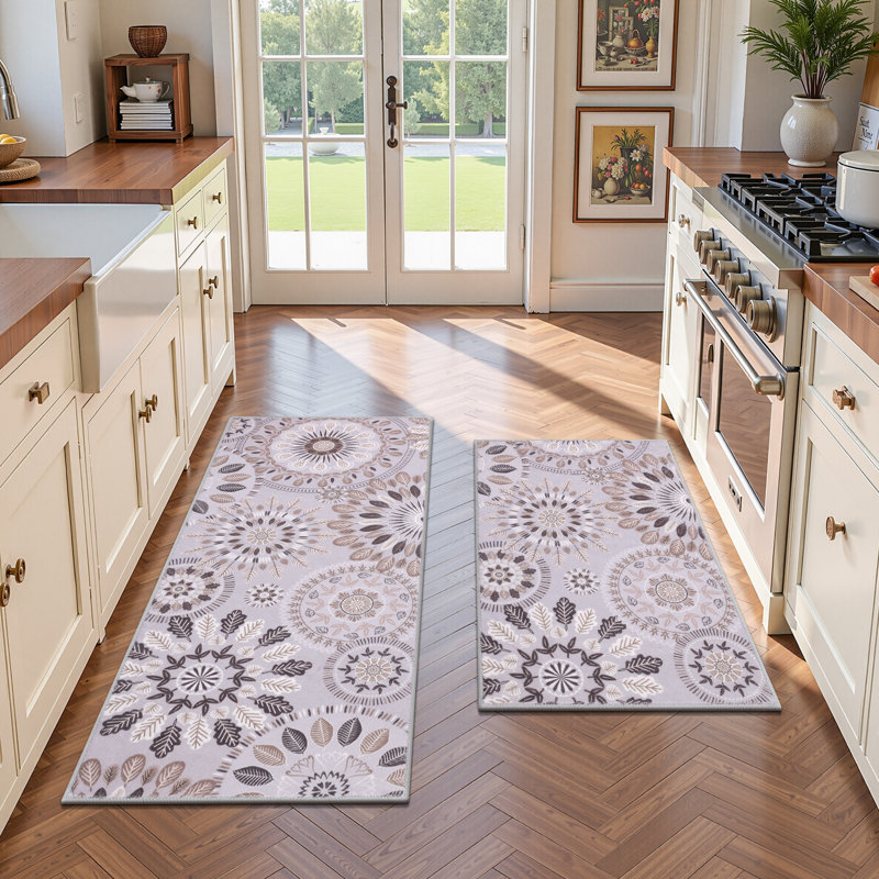 Tapis de cuisine Mcnish, Mauve / Brun foncé