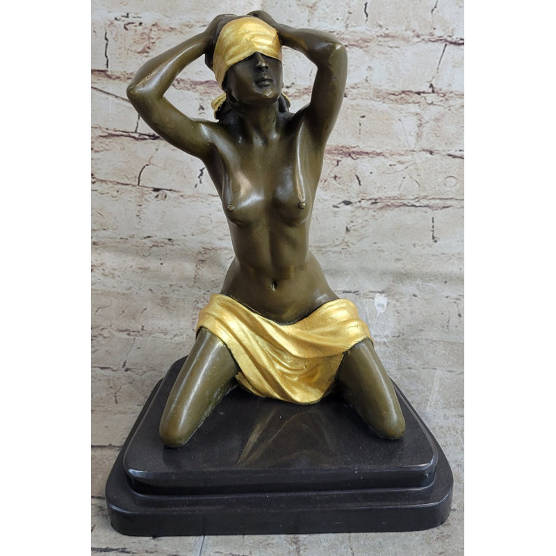 Tav Figurines & Sculptures