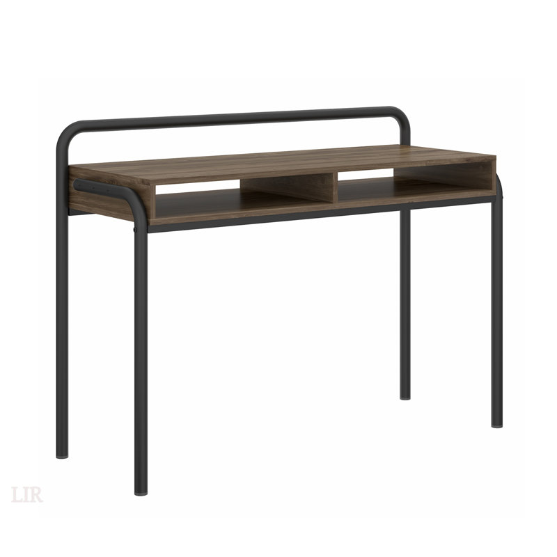 Bureau d'écriture moderne classique avec finition noyer et tablettes ouvertes pour un espace de travail efficace