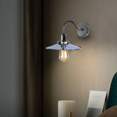 Hedrick Armed Sconce