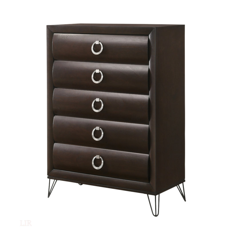 Commode élégante avec plusieurs tiroirs pour un rangement spacieux et un attrait moderne