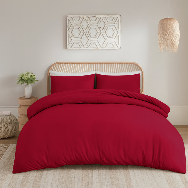 Aspire Homeware Hotel Quality 3 Piece Dyed Duvet Bedding Set with Pillowcases for Soft and Elegant Sleep, Burgundy