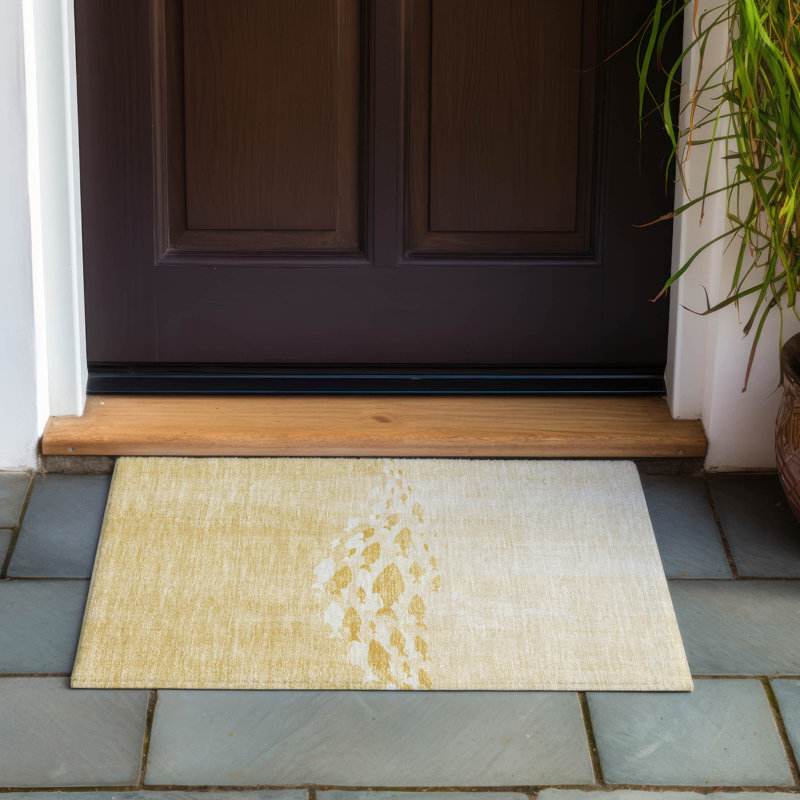 Kinslee Animal Print Indoor / Outdoor Rug, Rectangle 1'8" x 2'6"