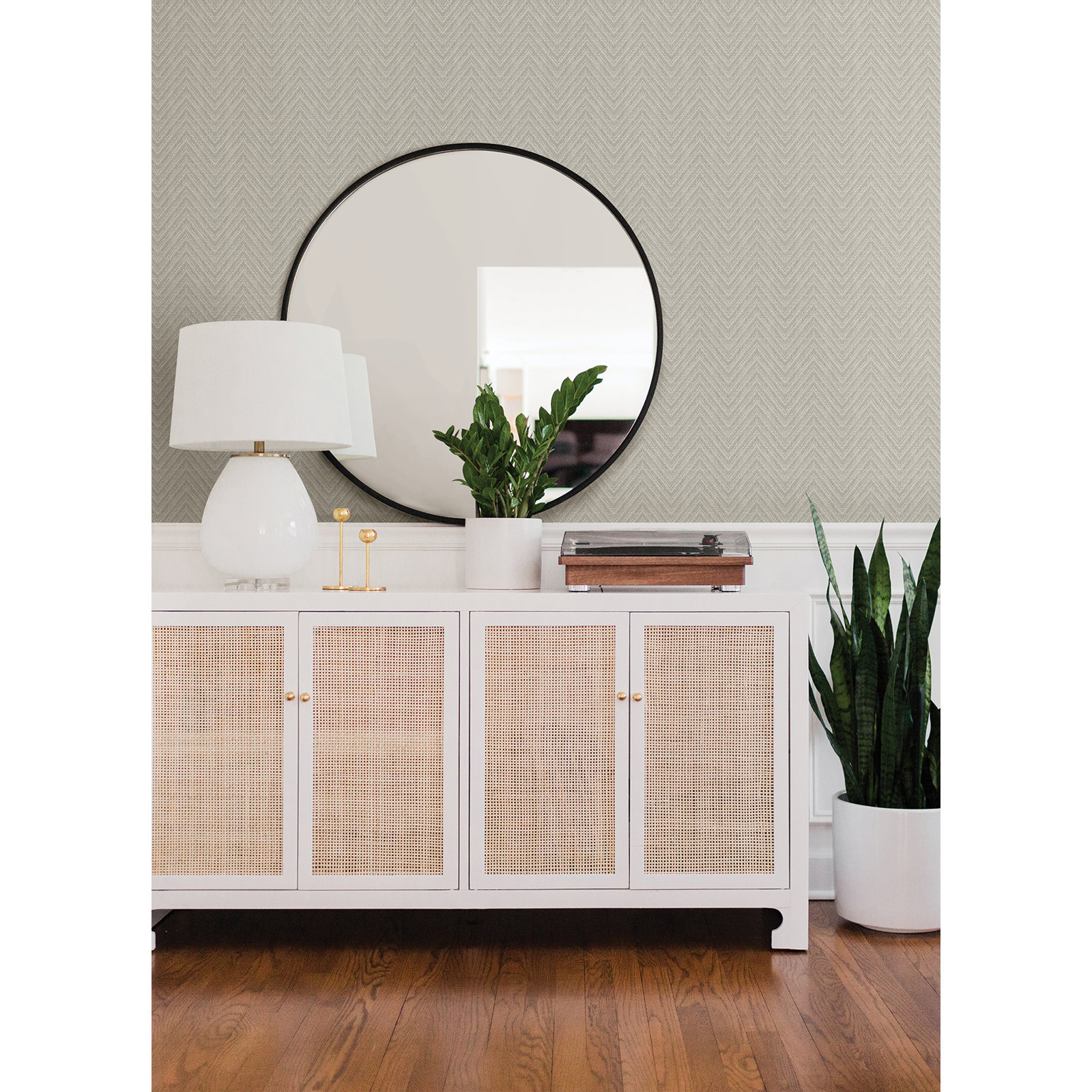 Eris Chevron Wallpaper, Light Gray