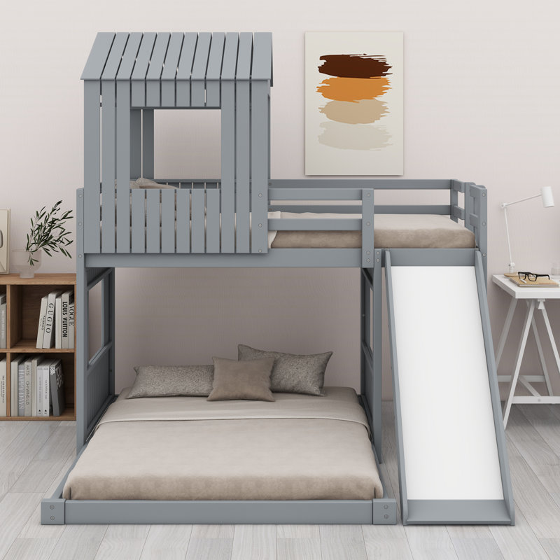 Lit superposé en bois, Gris
