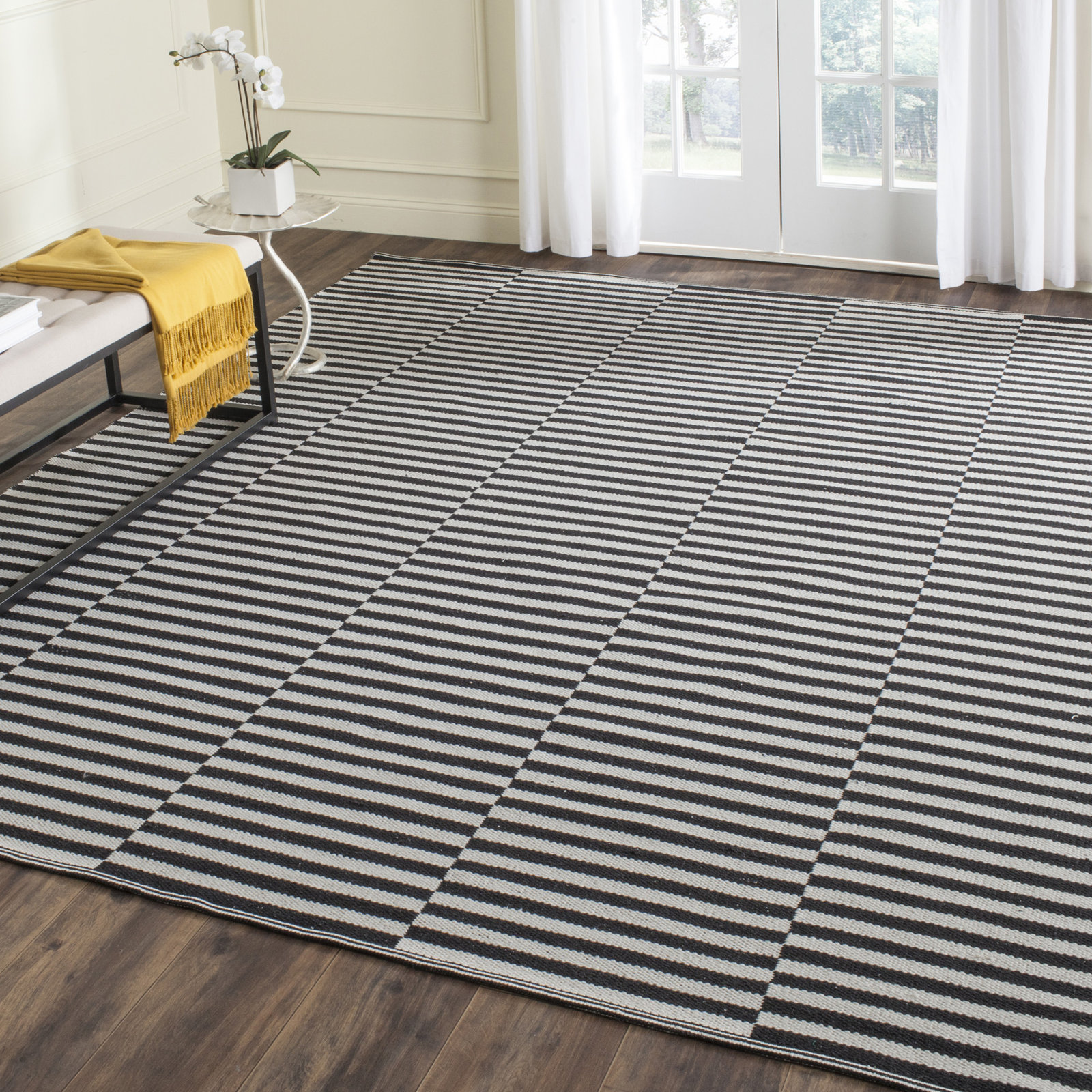 Ilona Ivory Black Striped Cotton Rug, Rectangle 4' x 6'