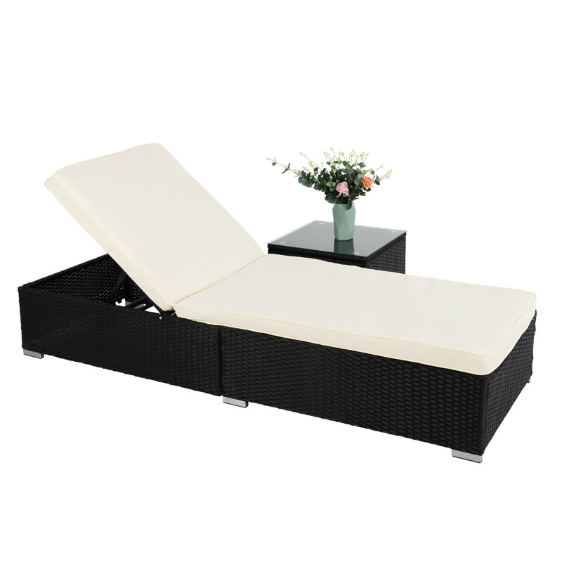 Outdoor Wicker Chaise Lounge