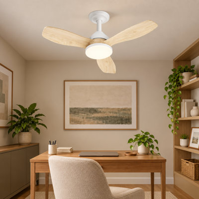 Ventilateur de plafond 24,4 po à grain de bois avec lumière, 3 pales, moteur à courant continu silencieux réversible à 6 vitesses, DEL à intensité variable, application et télécommande, plafonnier encastré pour salon de chambre à coucher