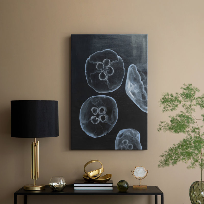 Jellyfish Heaven II -Gallery Wraraped Cavas, H 36 po x l 24 po
