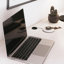 Bureau d'écriture avec pieds en métal