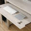 Bureau d'ordinateur gris Coastal