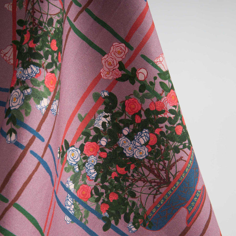 Tablecloth La Vie en Rose, 98.5" x 98.5" Square