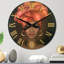 Femme afro-américaine avec Turban V - horloge murale moderne-70801581