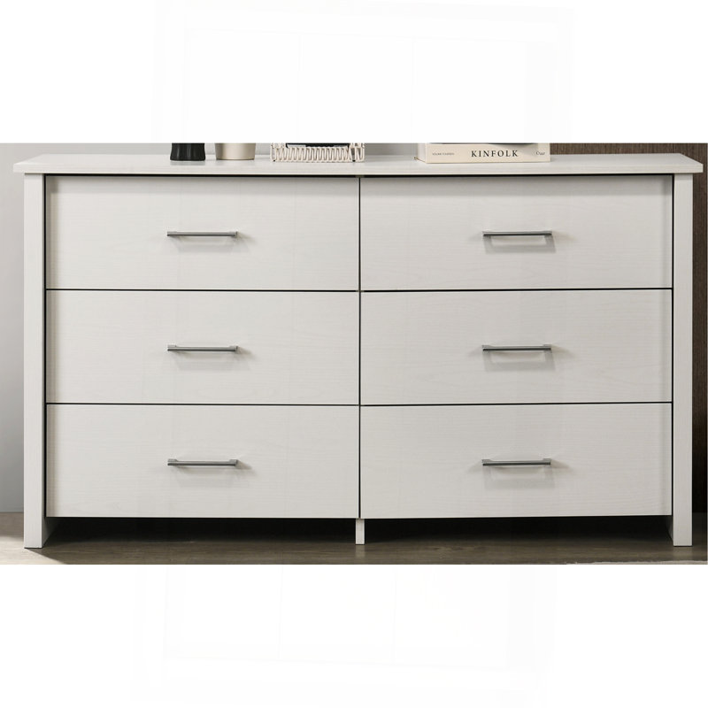 Commode blanche à 6 tiroirs avec poignées argentées Celeste, Blanc / argenté