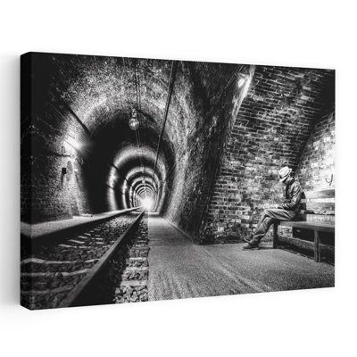 «Man Tunnel», impression spectaculaire d'art urbain urbain