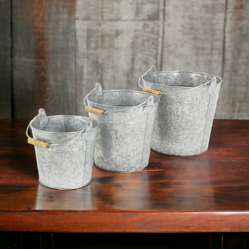 Gracie Oaks Decorative Bin