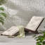Chaise longue simple en acacia avec coussins de 67,7 po de longueur Antonetta-33427521