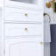 Armoire de rangement 63 po avec portes en verre-1061709148