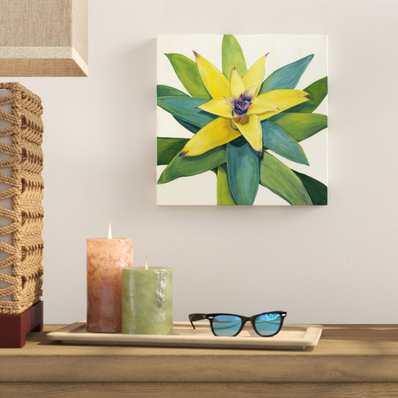 «Tropical Bloom I», peinture sur toile, H 12 po x l 12 po