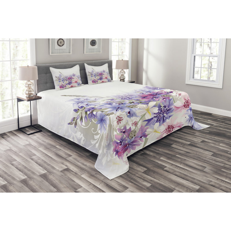 Frechette Floral Bedspread with Pillow Shams Included, 220 x 264 cm