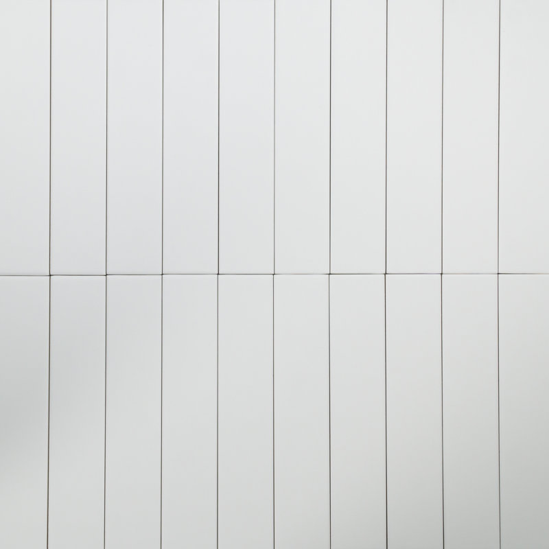 Carreau de mur de métro 2 po x 10 po Spectre Glow Matte, Neige / blanc laiteux