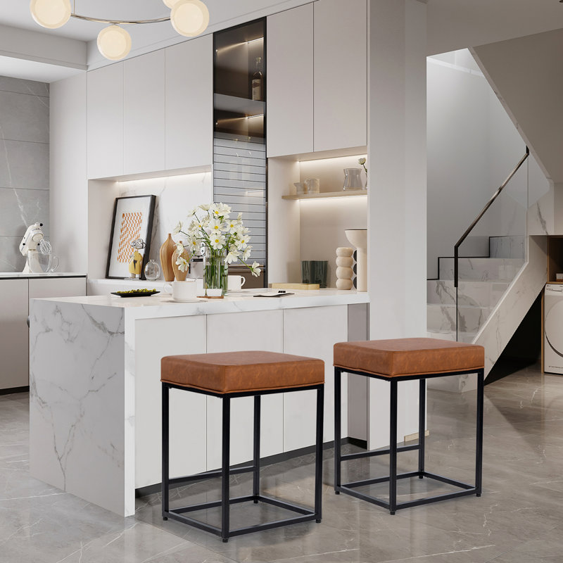 Tabouret de comptoir court 24 po Izzi, Brun