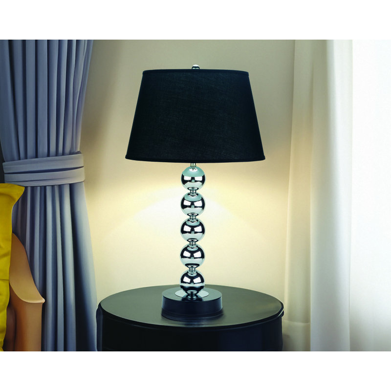 Lampe de table moderne et élégante avec sphères réfléchissantes Catch The Eye