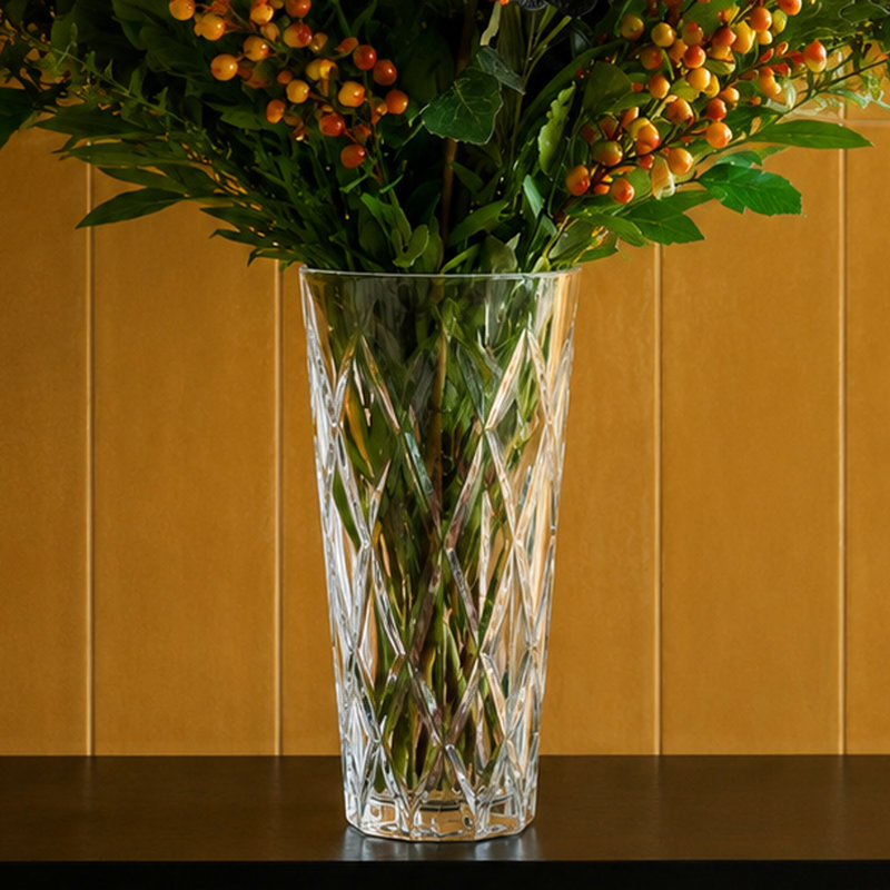 Abdullahi Glass Table Vase