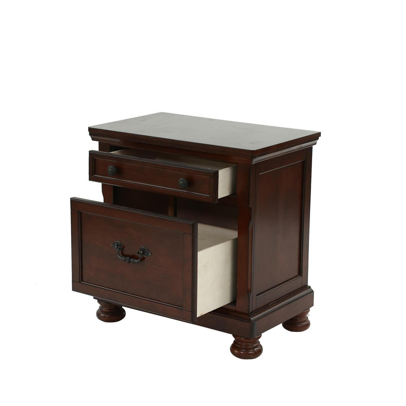 Table de chevet en cerisier antique