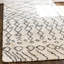 Tapis ivoire / noir Pickering-126477992-130900572