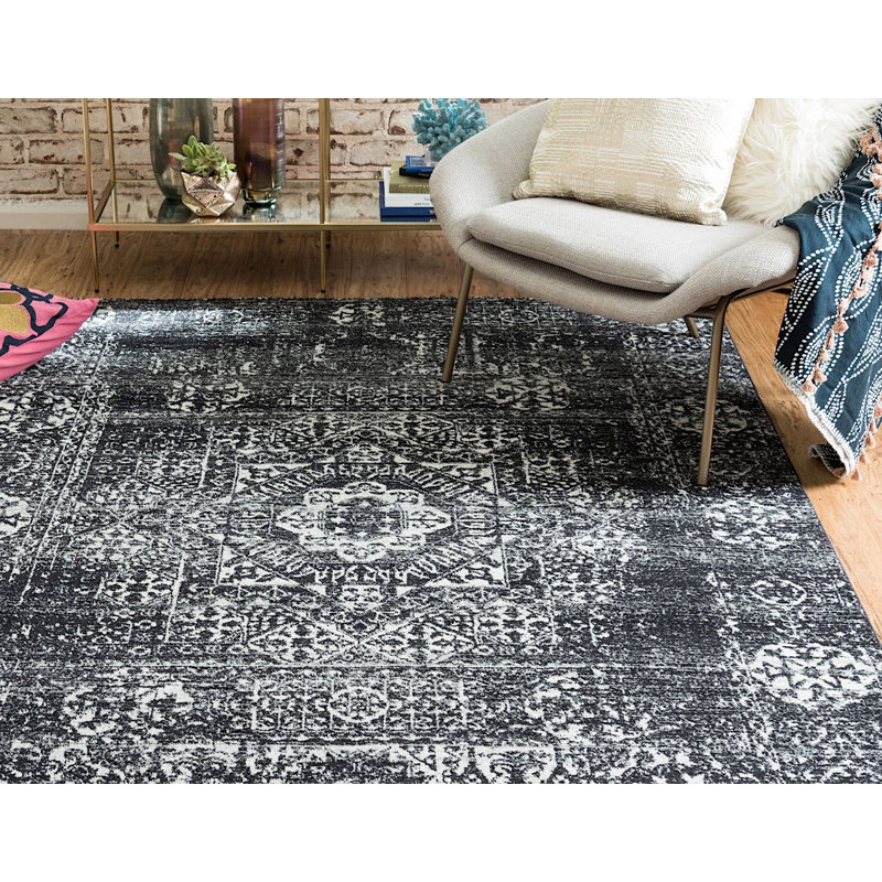 Kasha Oriental Indoor Rug, Rectangle 4' x 6'