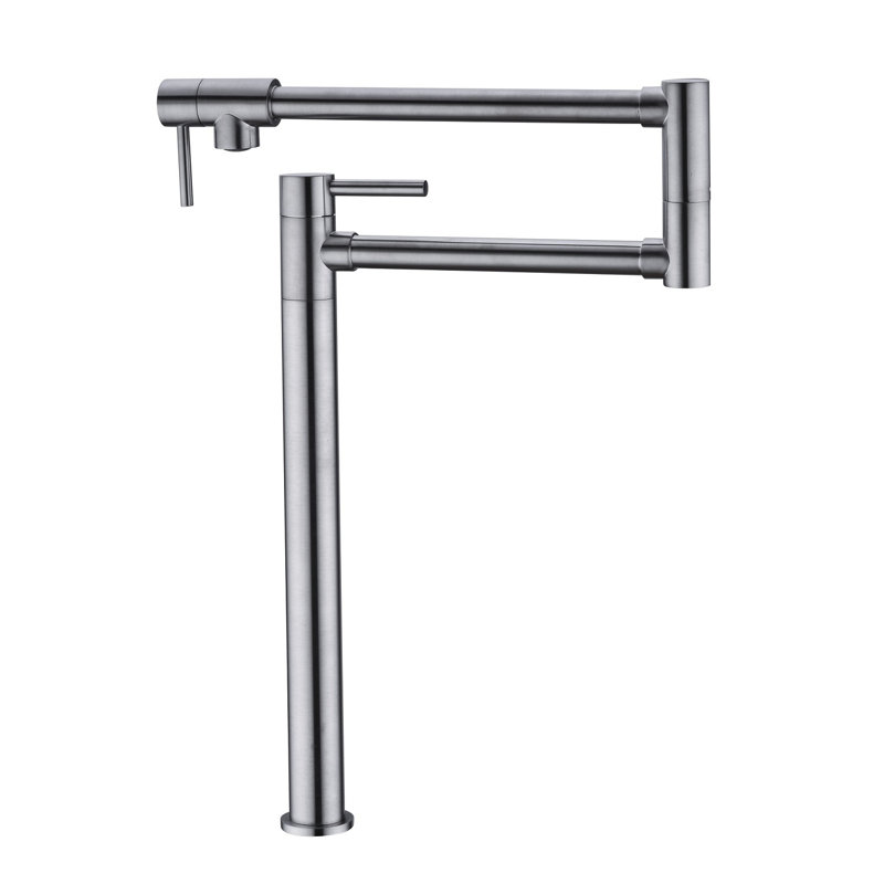 Robinet remplisseur rotatif avec accessoires