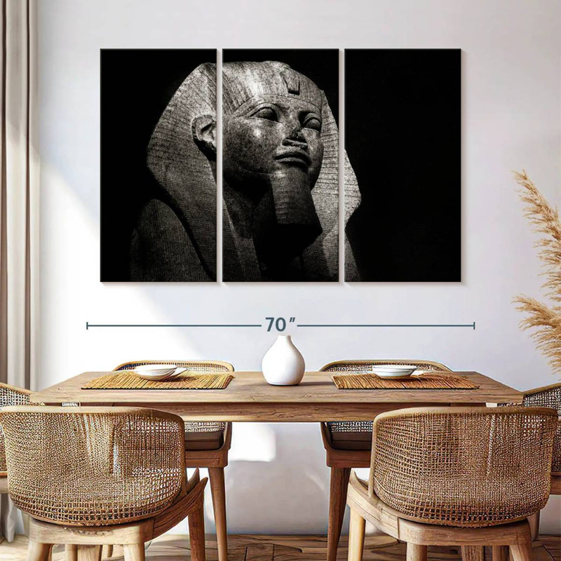 Brampt Closeup Black Sphinx, 42" H x 65" W