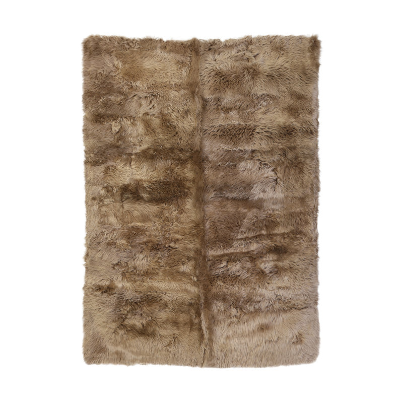 Tapis taupe Chanden, Carré 5 pi 6 po x 7 pi 10 po