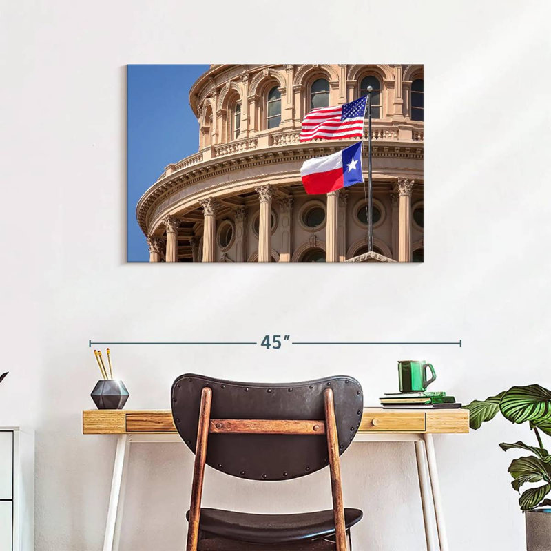Drapeaux de Nicci au Texas Capitol, H 24 po x l 36 po