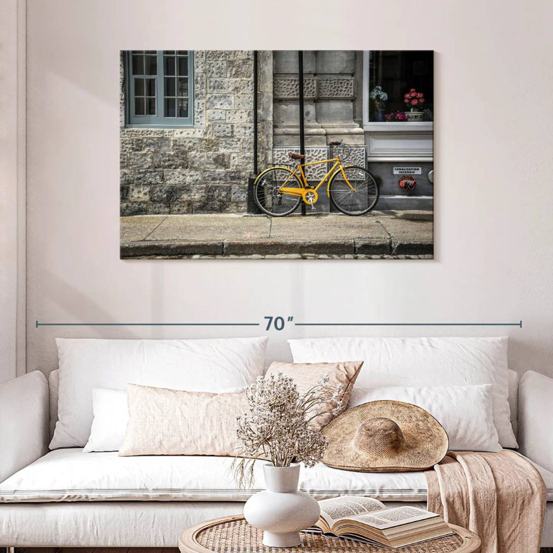 Vélo jaune Mehar Montréal, H 30 po x l 45 po