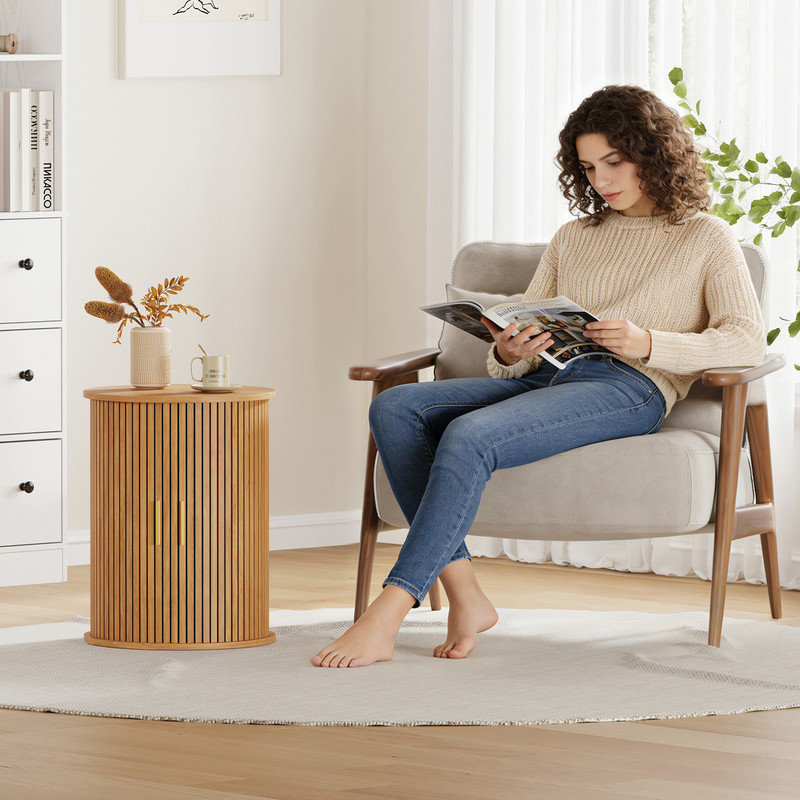 Fluted Round Side Table for Small Spaces, Mid Century Modern End Table with Sliding Tambour Door and Storage Shelf,Wood Nightstand(Natural)