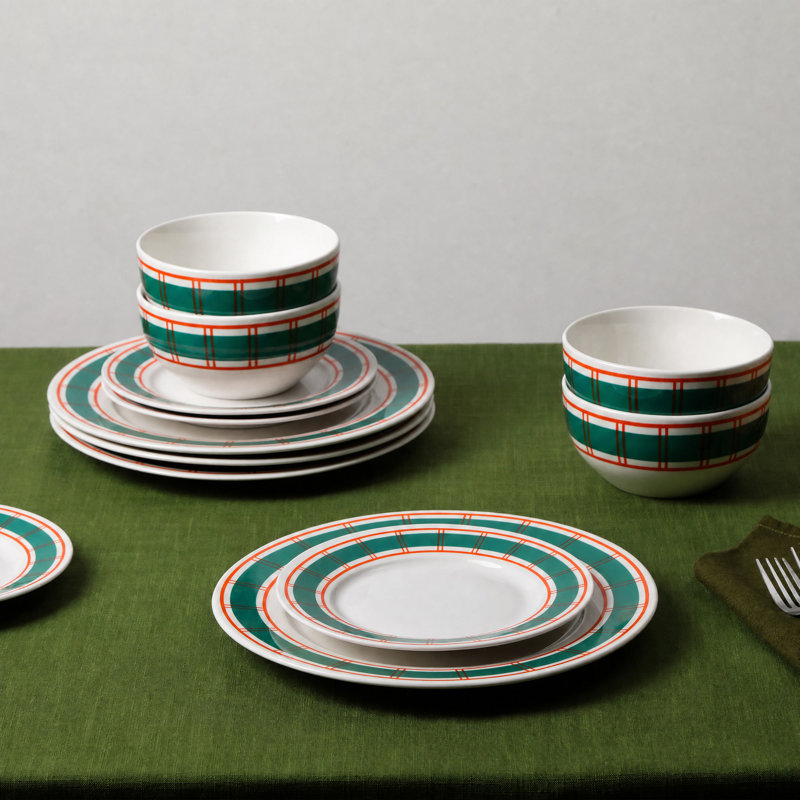 Raul 24-Piece Dinnerware Set Porcelain