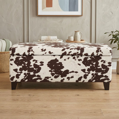 Pouf de rangement avec beaucoup d'espace de rangement dissimulé