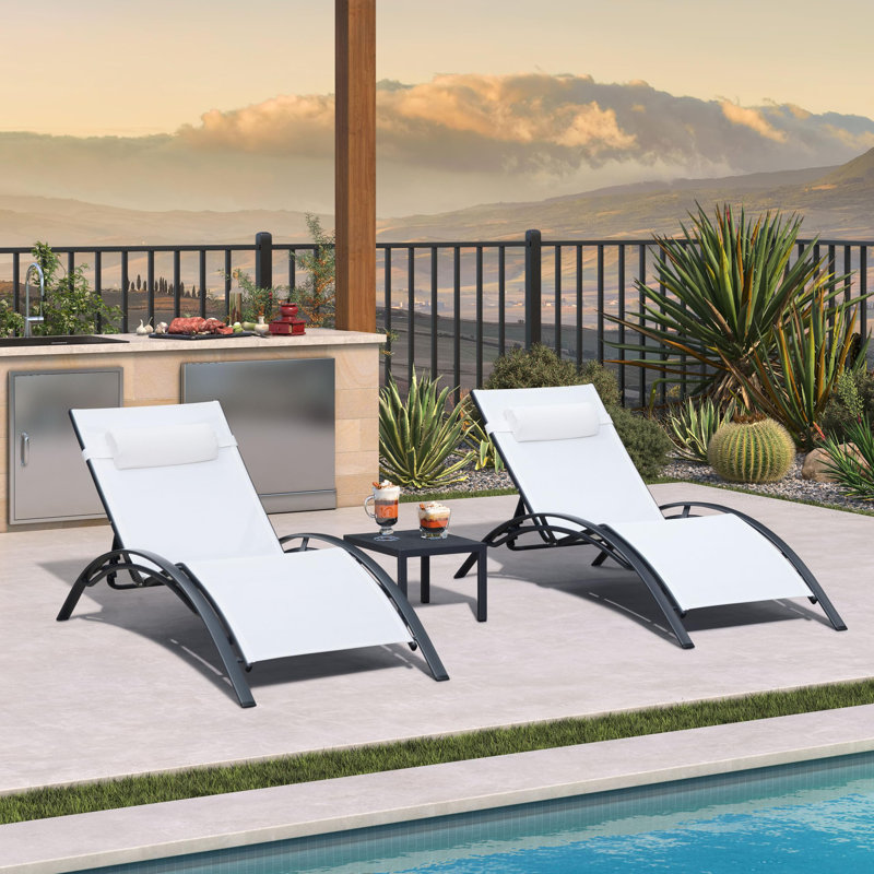 3 pcs Outdoor Chaise Lounge Set Oversized Aluminum Patio Set with Side Table, White