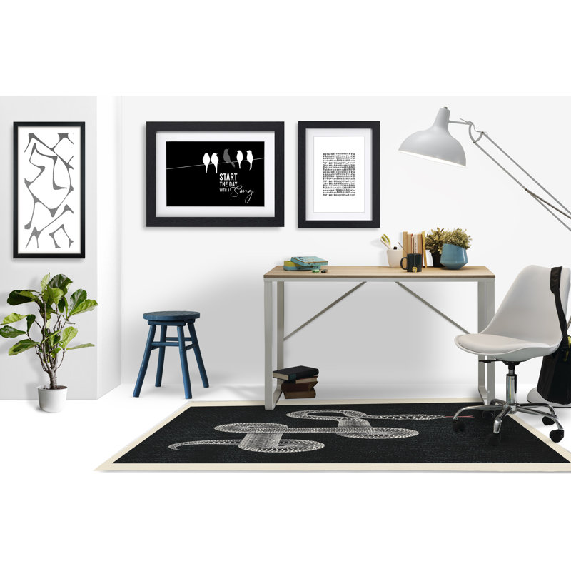 Tapis de chaise rectangulaire Vanjo, H 48 po x l 72 po, Noir / Beige