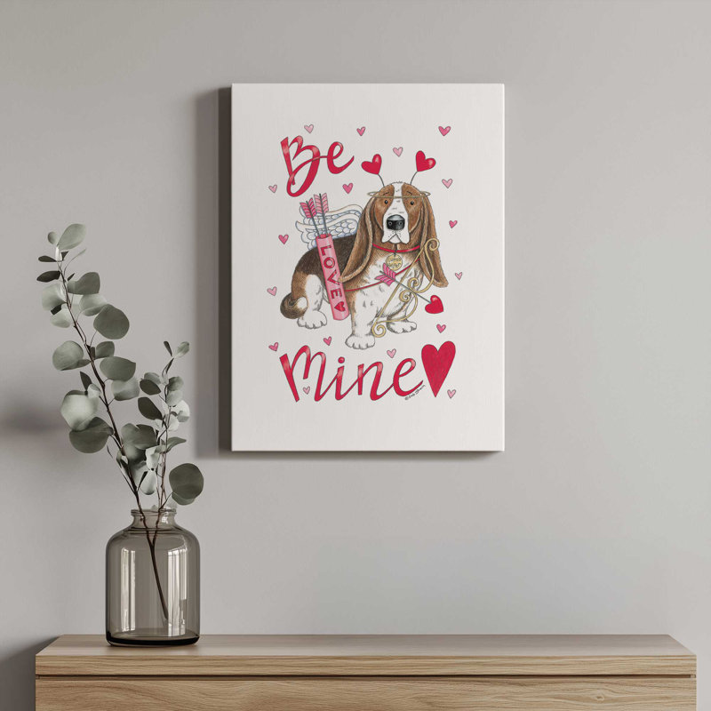 «Be Mine Basset» par Deb Strain, reproduction d'art, L 12 po x H 16 po, Ne s’applique pas, Toile non encadrée