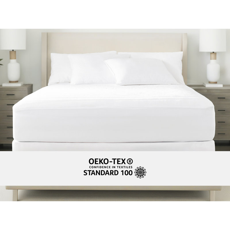 Twin White Waterproof Hypoallergenic Padded Mattress Protector