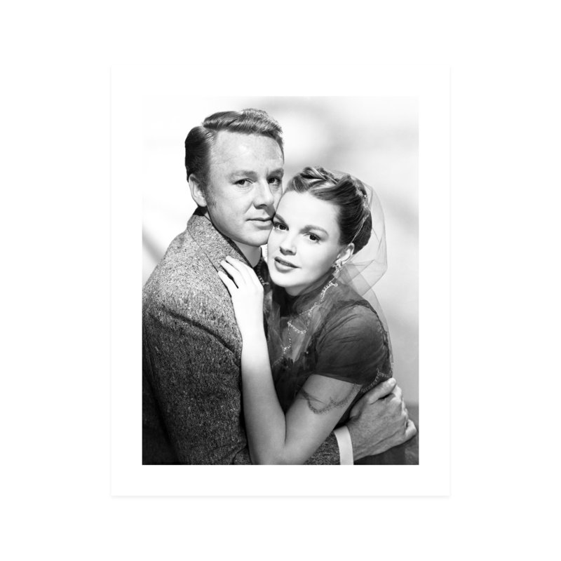 Judy Garland embrassant Van Johnson - photographie non encadrée, H 10 po x l 8 po