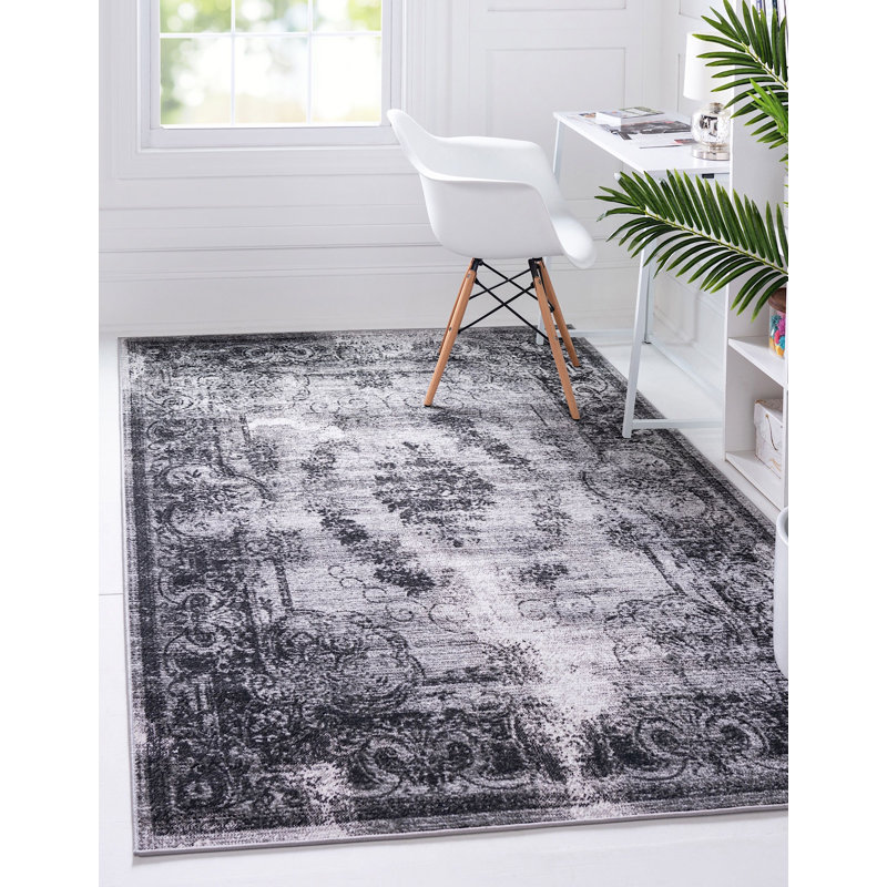 Clevinger Oriental Indoor Rug, Rectangle 6'1" x 9'