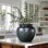Vase de table en céramique fabriqué à la main, vase décoratif texturé à large ouverture en céramique avec finition martelée verte, pour la maison / le bureau / la chambre à coucher / le salon